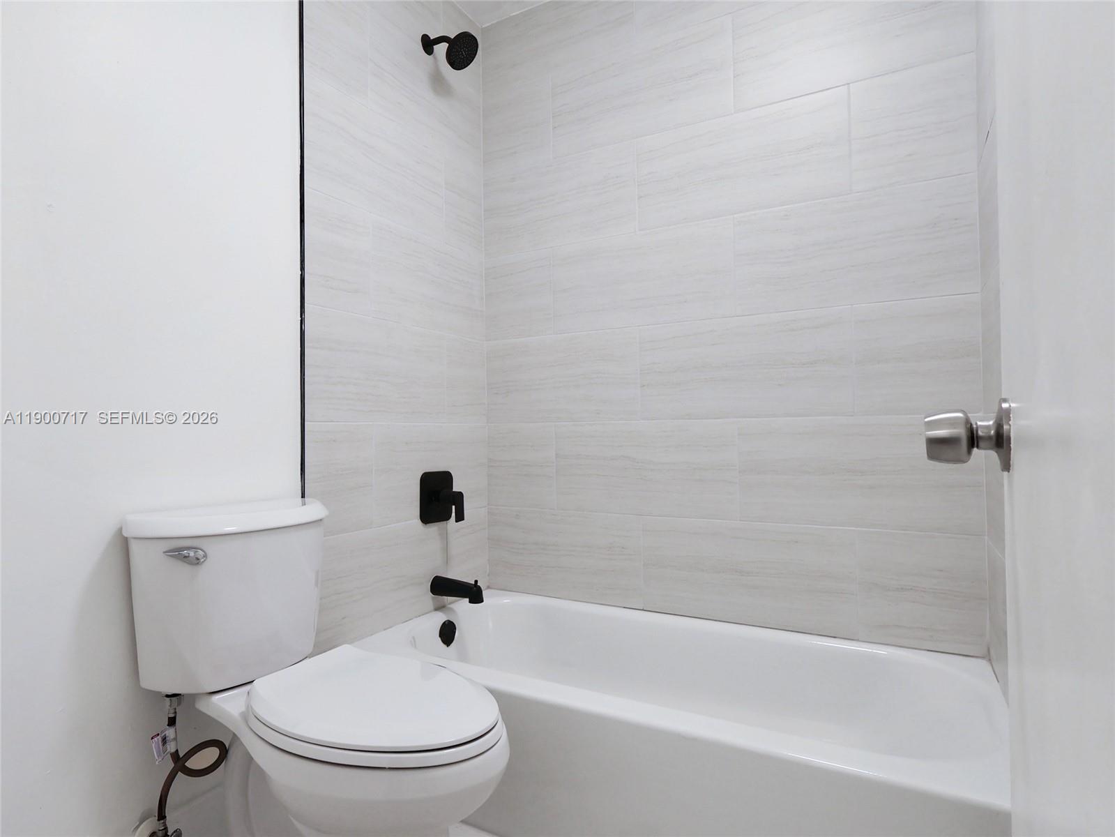 15520 Southwest 80th Street, Unit B301 Miami, FL 33193 - Photo 14 of 25