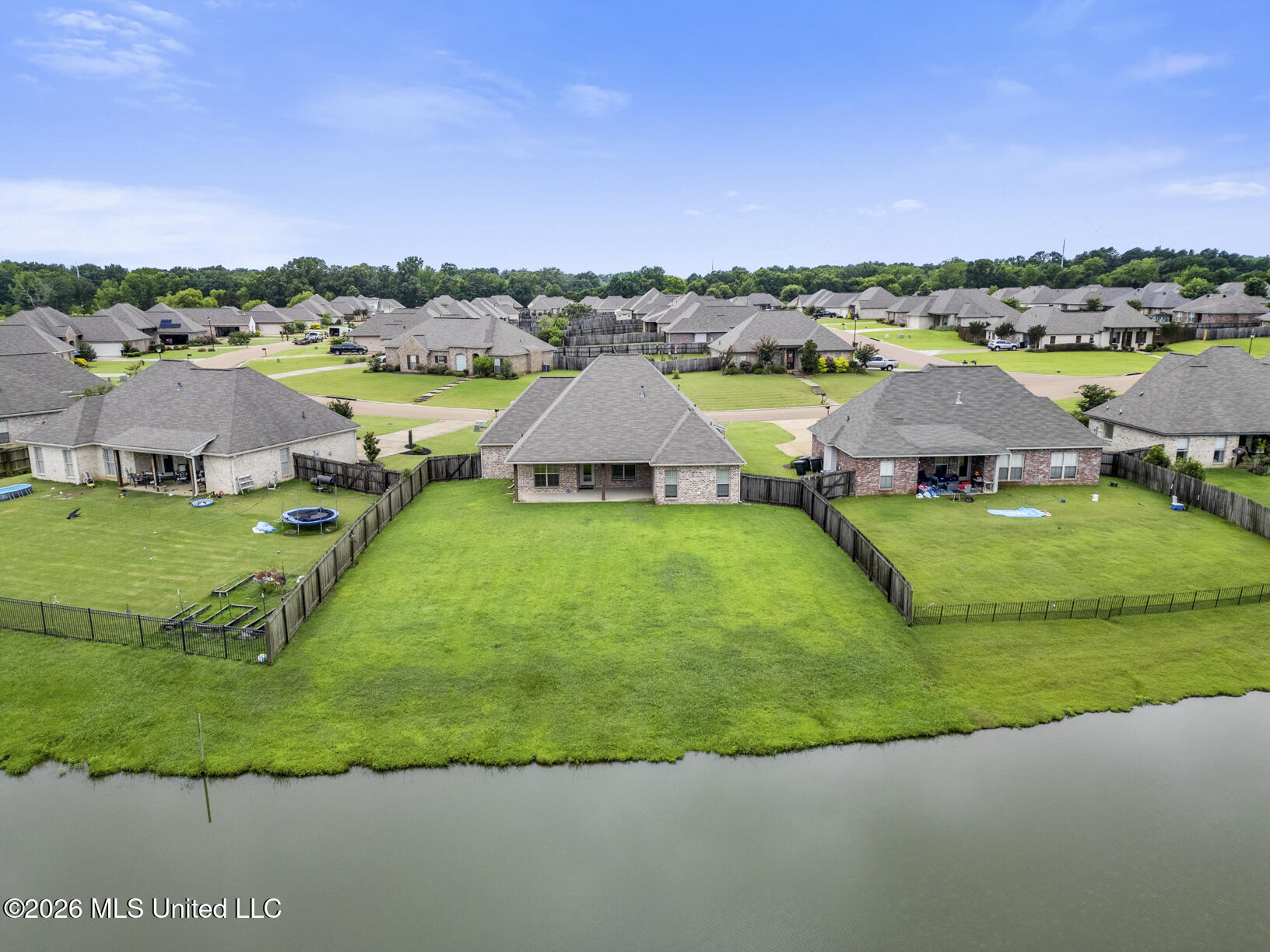 174 Falls Crossing Madison, MS 39110 - Photo 31 of 37 174 Falls Crossing drone-3