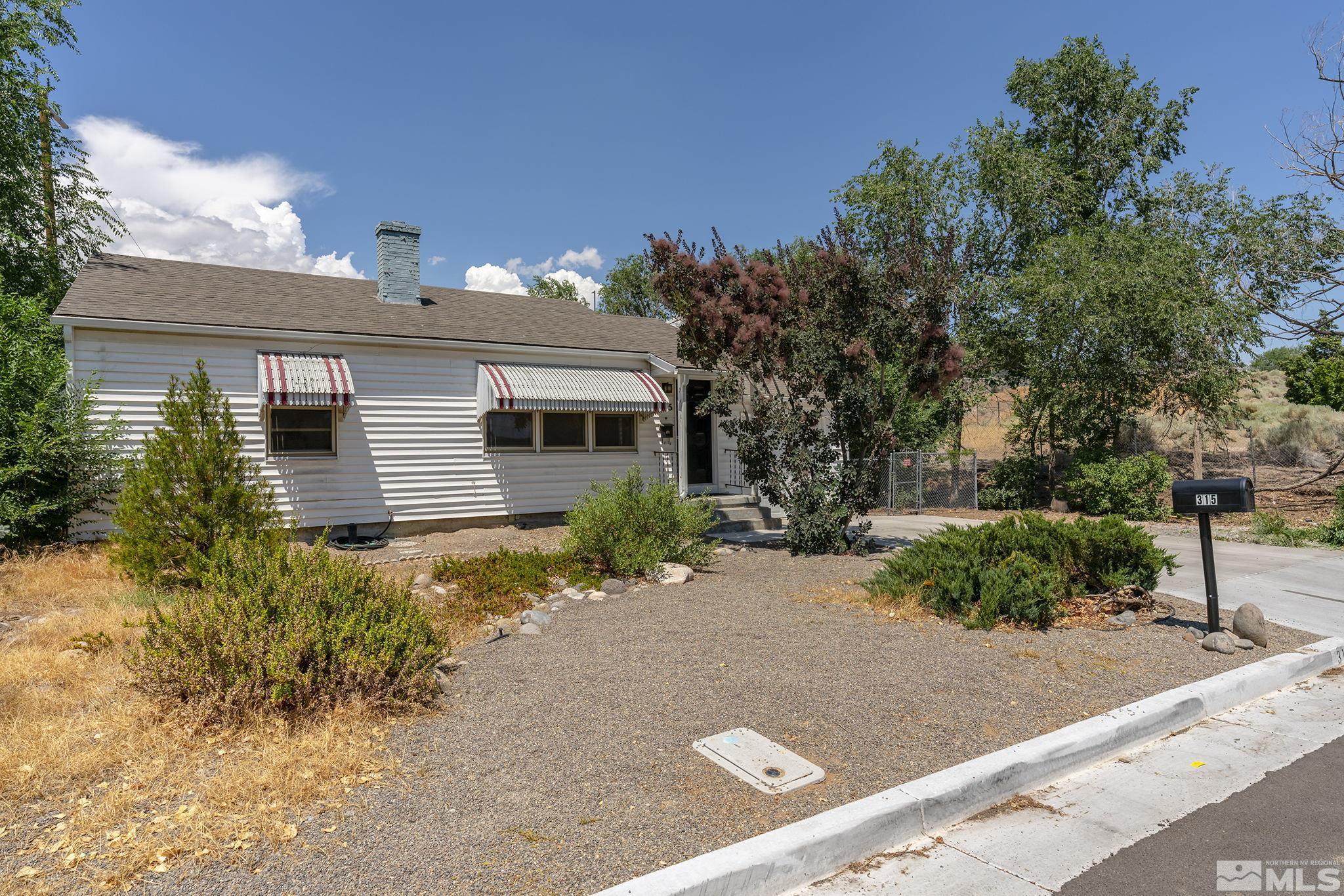 315 Bartlett Street Reno, NV 89512 - Photo 2 of 18 Photo 2