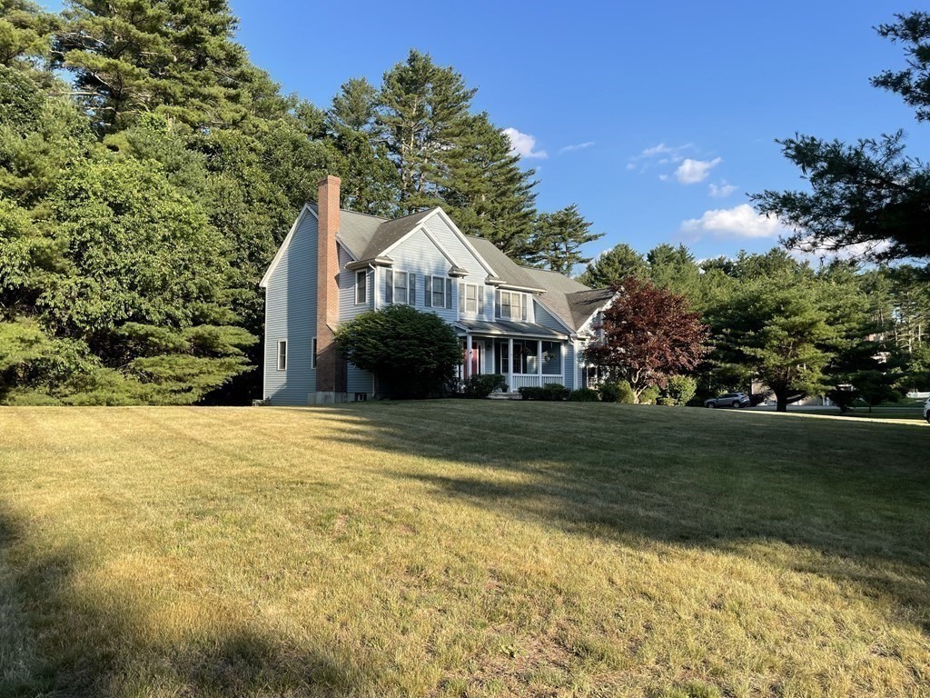 15 Haymeadow Road Boxford, MA 01921 - Photo 3 of 32