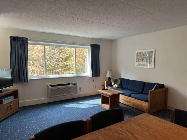 $175,000 | 23 Black Bear Way, Unit 305, Waterville Valley, NH 03215