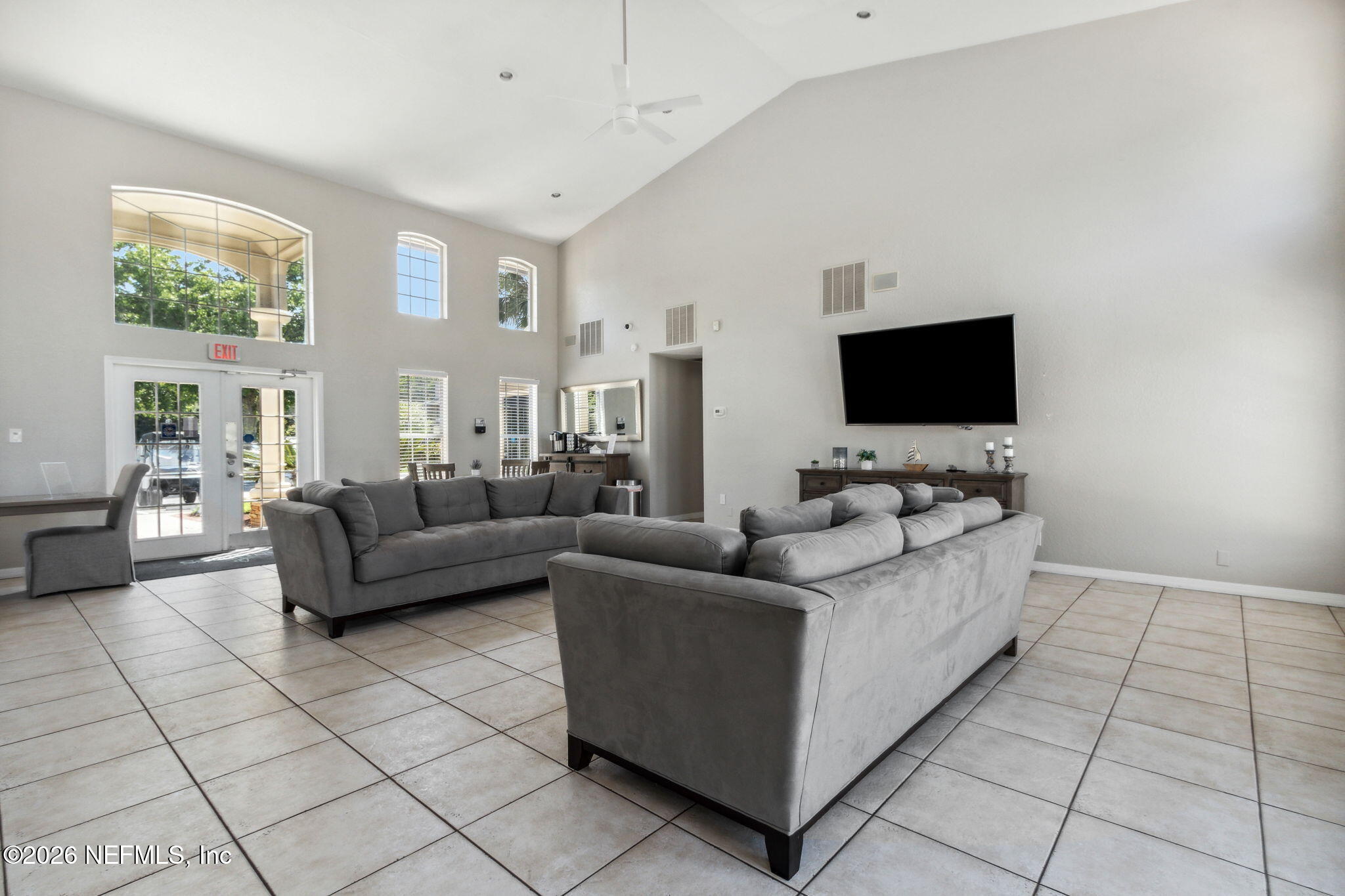 10200 Belle Rive Boulevard, Unit 118 Jacksonville, FL 32256 - Photo 55 of 58 55-web-or-mls-The Landings at Belle Rive