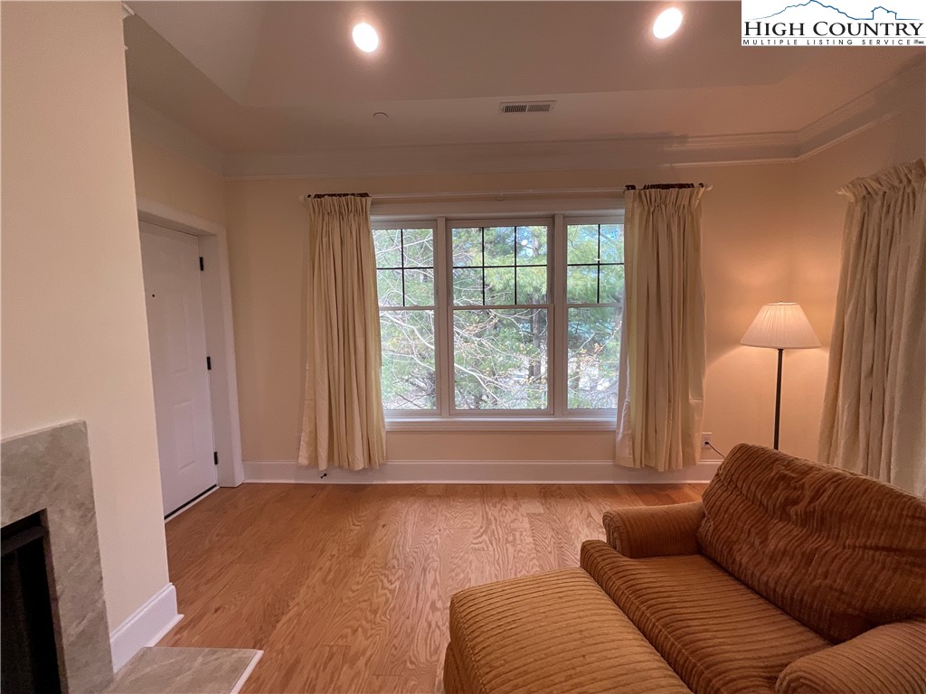 155 Gateway Drive, Unit 402 Boone, NC 28607 - Photo 13 of 29