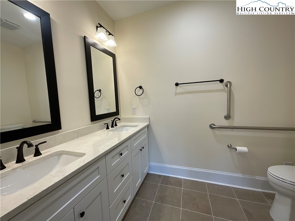 155 Gateway Drive, Unit 402 Boone, NC 28607 - Photo 22 of 29