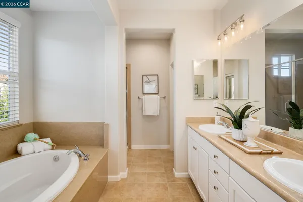 $1,899,999 | 157 Nanterre Street, Danville, CA 94506