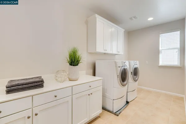 $1,899,999 | 157 Nanterre Street, Danville, CA 94506