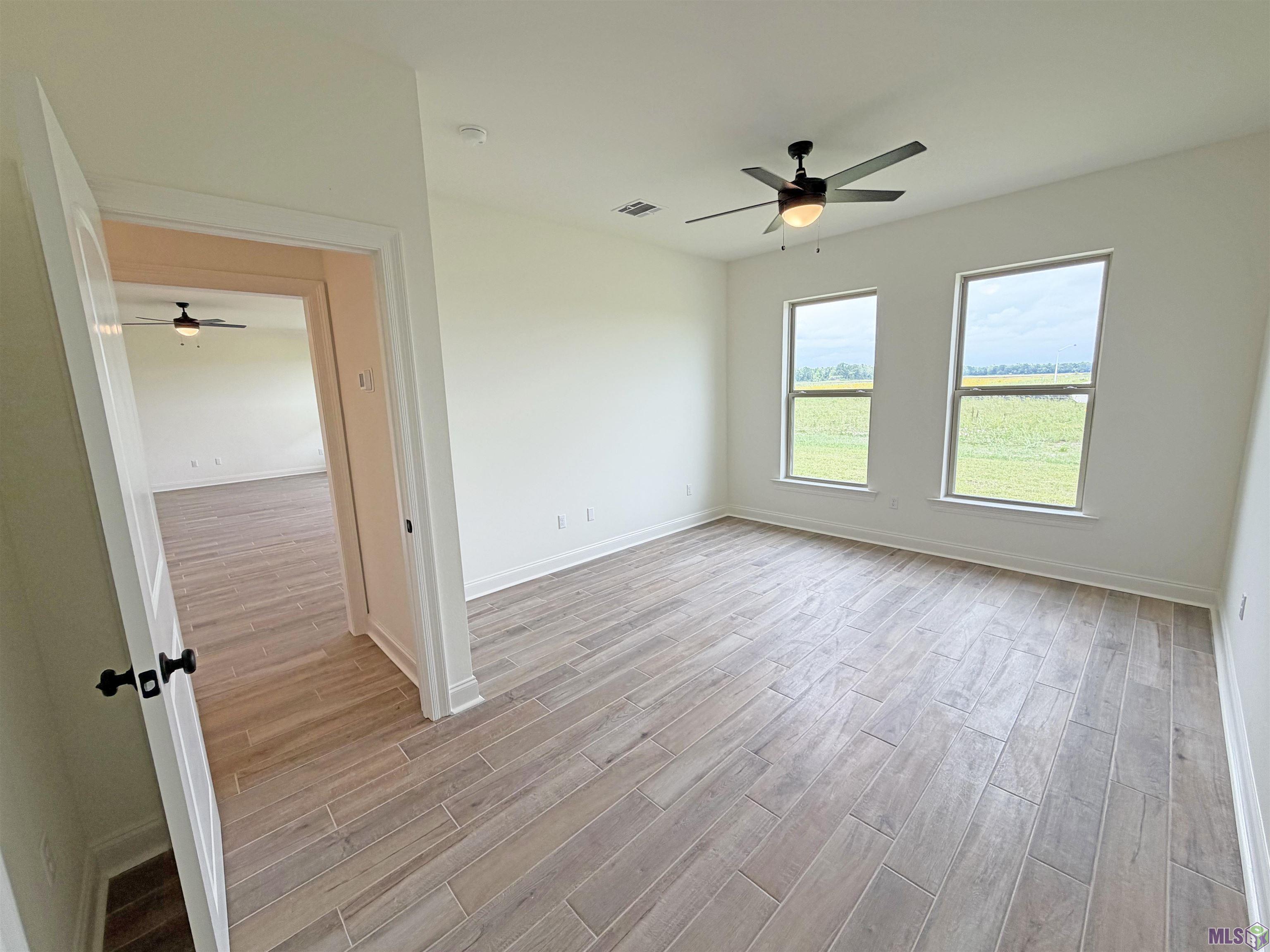 201 Spring Grove Loop Thibodaux, LA 70301 - Photo 16 of 21 Gallery Image 16