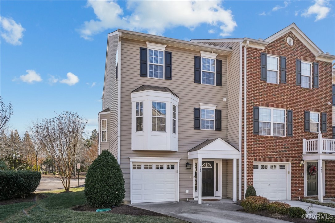 501 Ridgemoor Place Midlothian, VA 23114 - Photo 1 of 26 Gallery Image 1