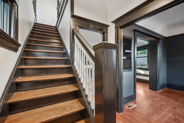 $749,000 | 925 East 19th Street, Oakland, CA 94606