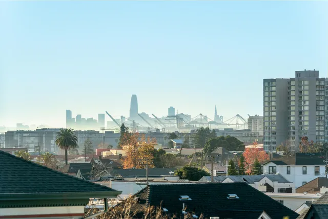 $749,000 | 925 East 19th Street, Oakland, CA 94606