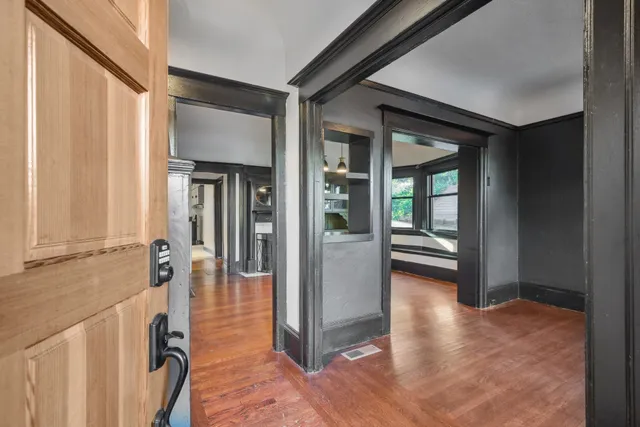 $749,000 | 925 East 19th Street, Oakland, CA 94606