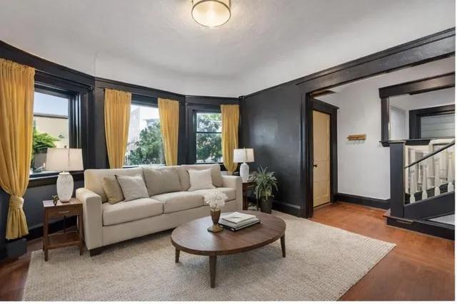 $749,000 | 925 East 19th Street, Oakland, CA 94606
