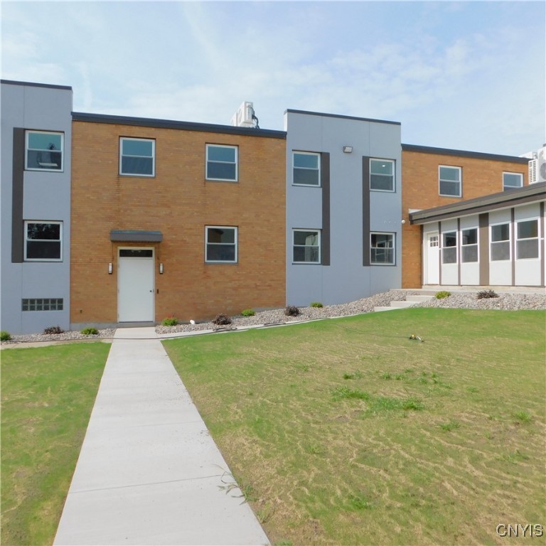 413 South Main Street Clay, NY 13212 - Photo 7 of 7