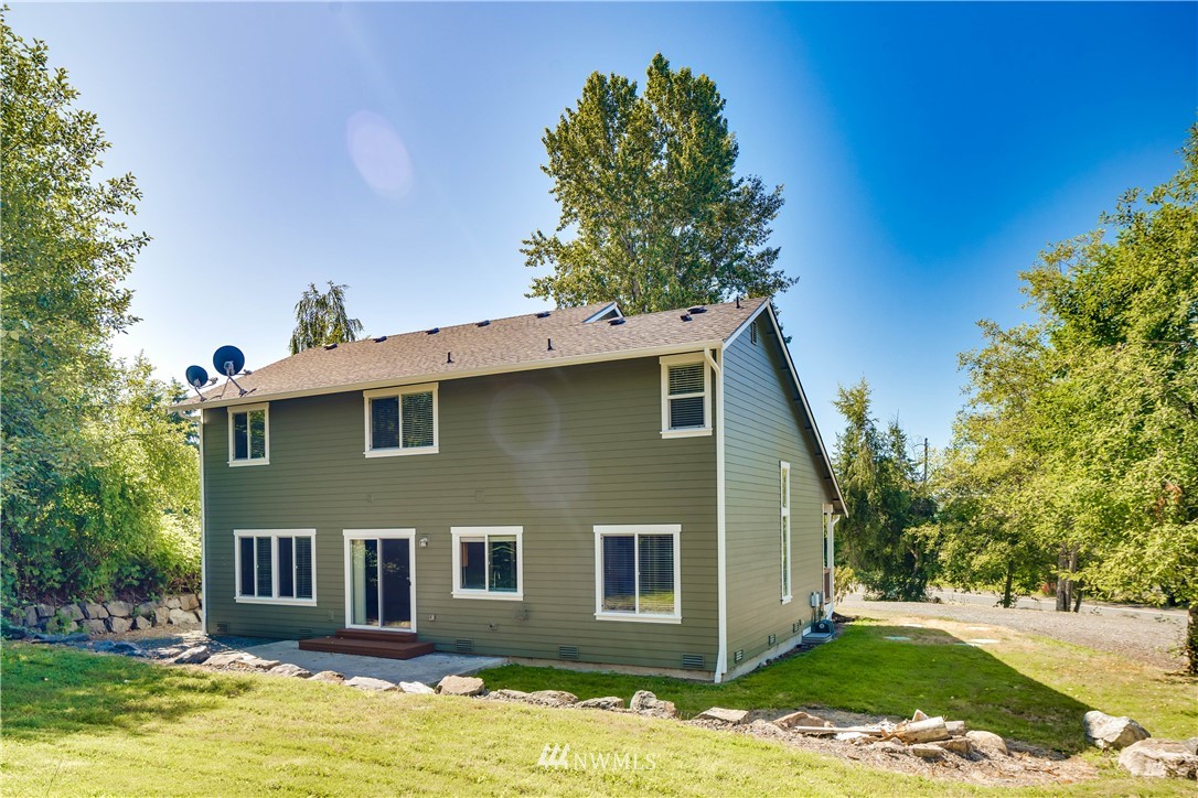 3033 Cavalero Road Lake Stevens, WA 98258 - Photo 3 of 22 Gallery Image 3