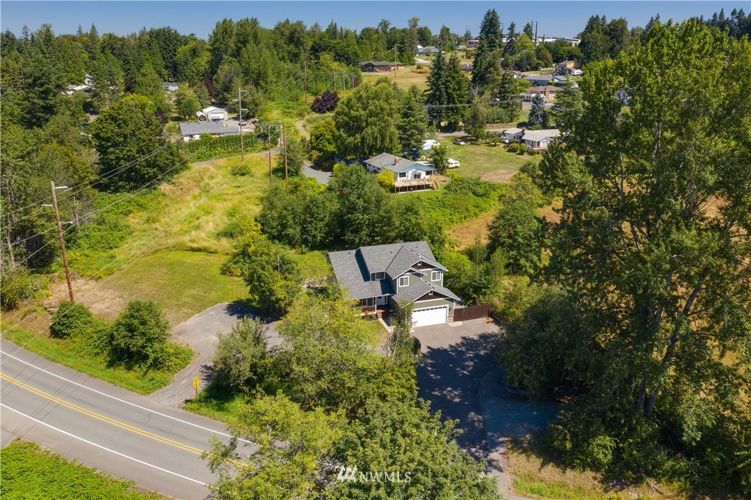 3033 Cavalero Road Lake Stevens, WA 98258 - Photo 4 of 22 Gallery Image 4
