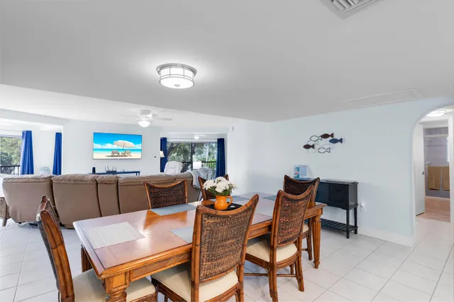 $620,000 | 1998 Overseas Highway, Unit A4, Marathon, FL 33050