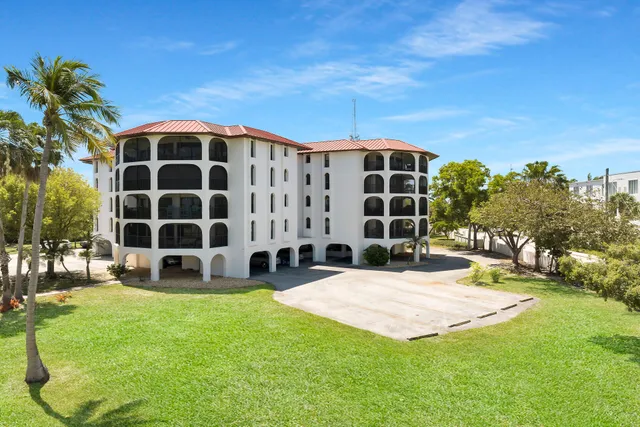 $620,000 | 1998 Overseas Highway, Unit A4, Marathon, FL 33050