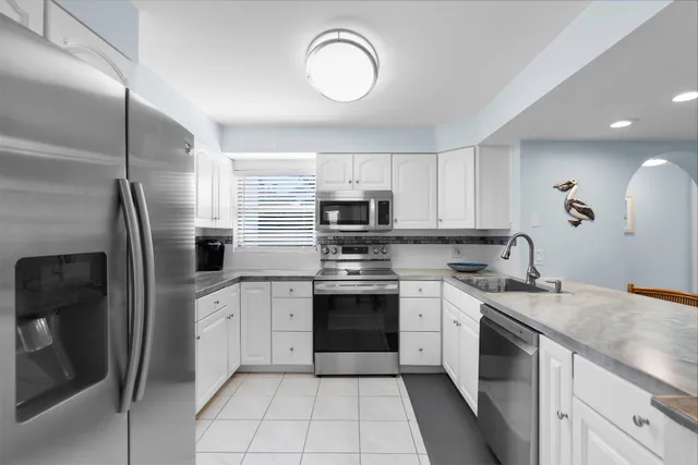 $620,000 | 1998 Overseas Highway, Unit A4, Marathon, FL 33050