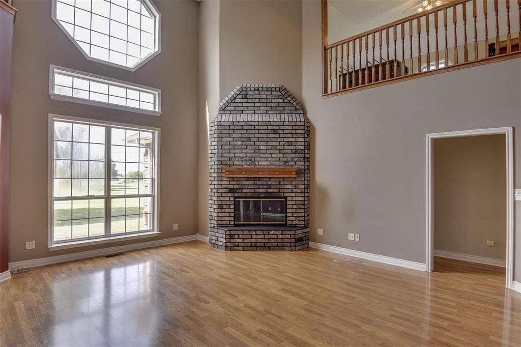 6603 Champion Road Midlothian, TX 76065 - Photo 5 of 33