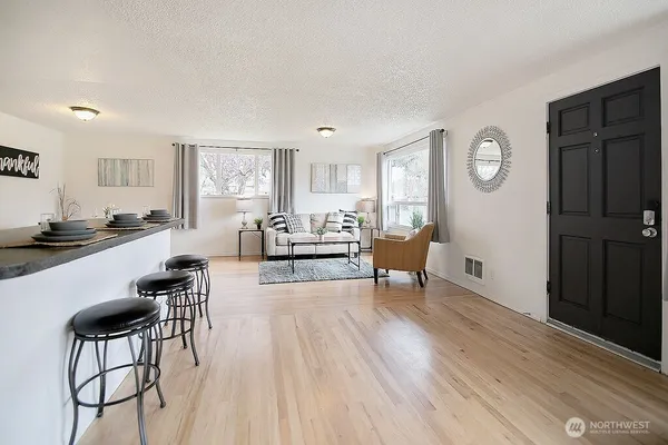 $409,900 | 1925 28th Avenue, Longview, WA 98632