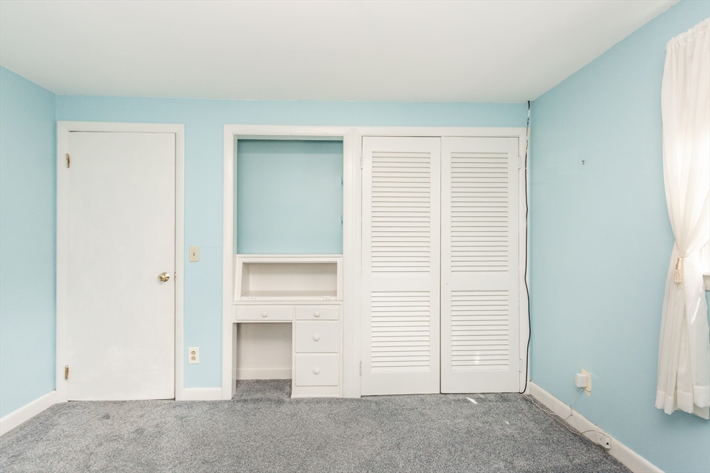 2 Meadowbrook Road Raynham, MA 02767 - Photo 18 of 28