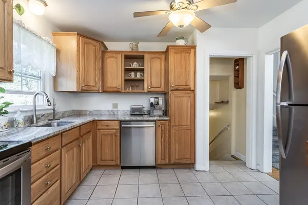 $599,900 | 2 Meadowbrook Road, Raynham, MA 02767