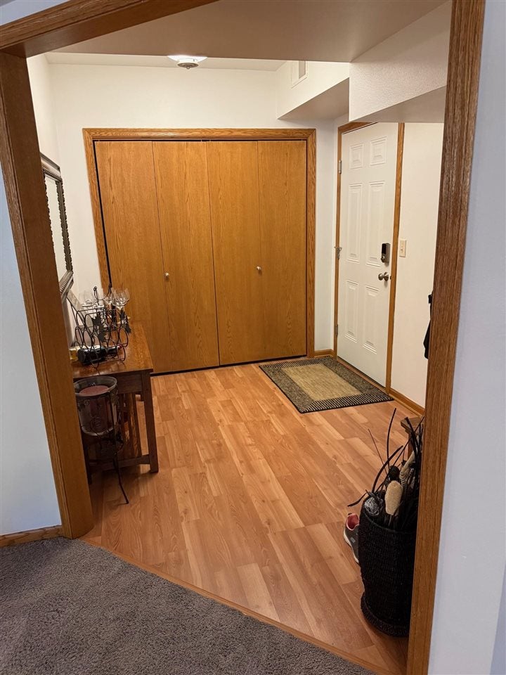 251 Vine Street, Unit 102 Riverside, IA 52327 - Photo 11 of 25 Gallery Image 11