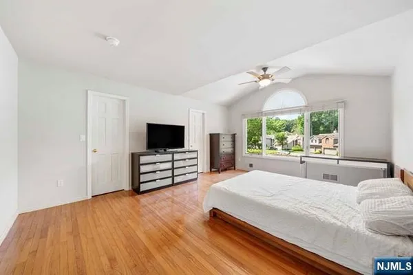 $5,300 | 74 Lakeview Drive, Old Tappan, NJ 07675