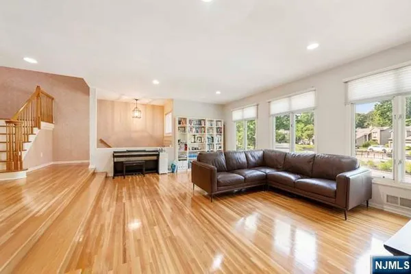 $5,300 | 74 Lakeview Drive, Old Tappan, NJ 07675