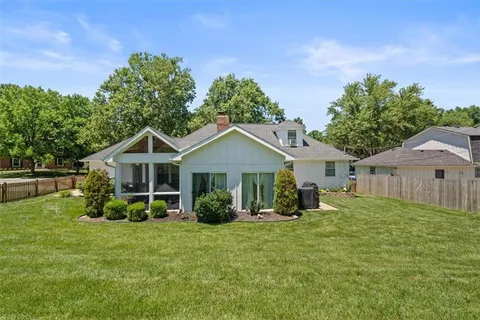 $450,000 | 5133 Ballentine Street, Shawnee, KS 66203