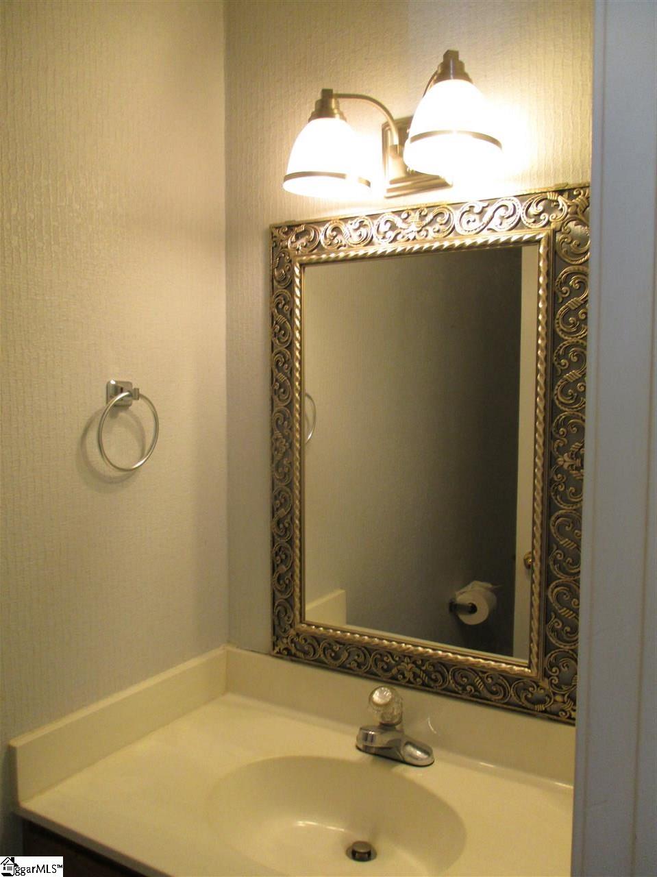 114 West Fall River Way Simpsonville, SC 29680 - Photo 12 of 18 Gallery Image 12