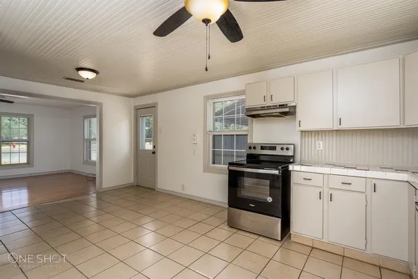 $1,500 | 2349 Highland Avenue, Abilene, TX 79605