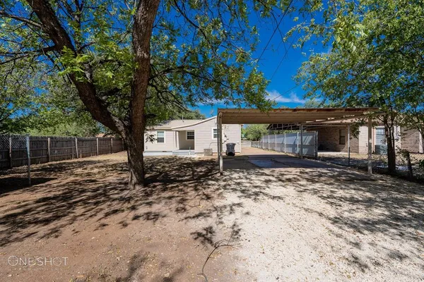 $1,500 | 2349 Highland Avenue, Abilene, TX 79605