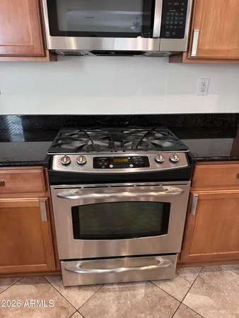 $2,900 | 27523 North 17th Lane, Phoenix, AZ 85085