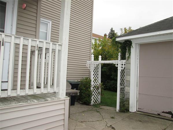 58 Fairhaven Road Worcester, MA 01606 - Photo 8 of 17 Gallery Image 8