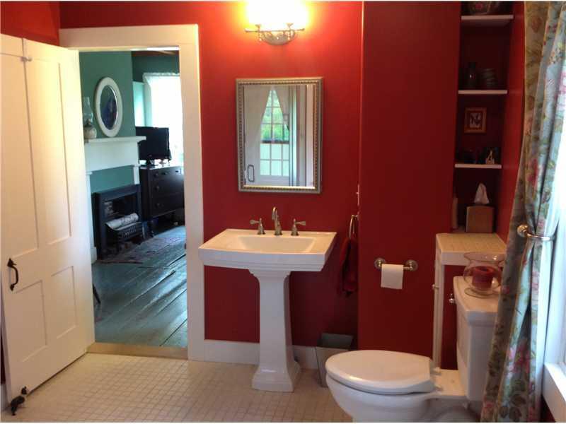 634 River Road Buxton, ME 04093 - Photo 18 of 35 Master Bath/Spa. the attached bath...