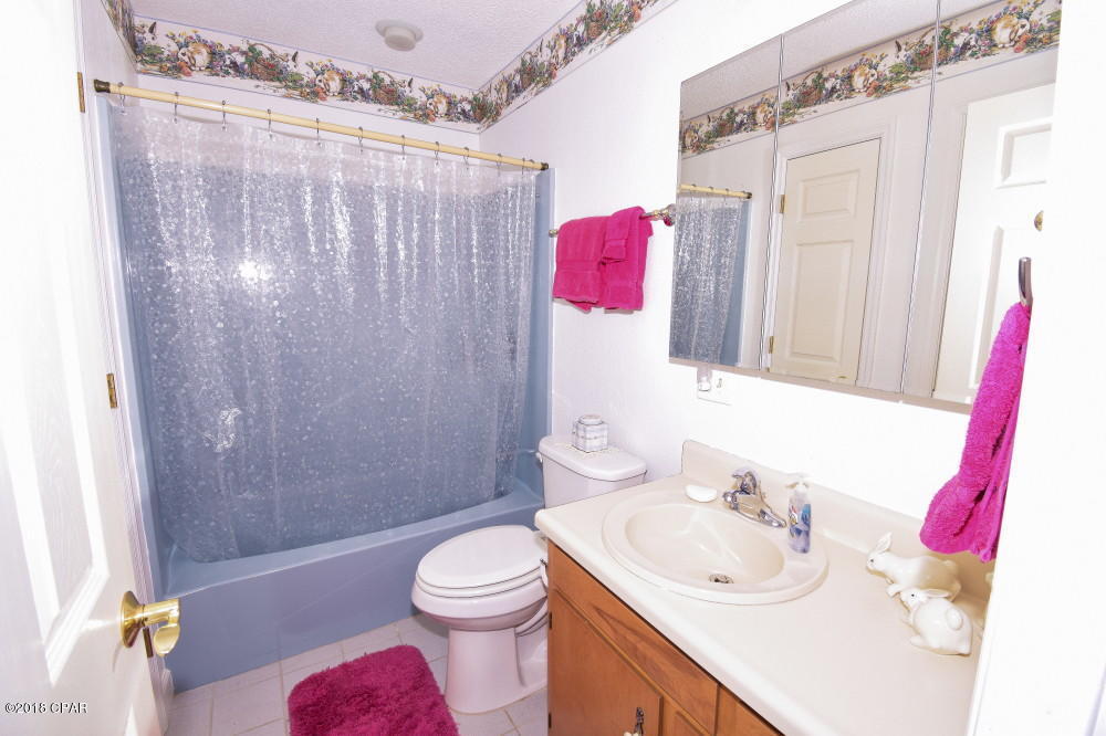 4735 Mathis Lane Vernon, FL 32462 - Photo 25 of 50 Gallery Image 25