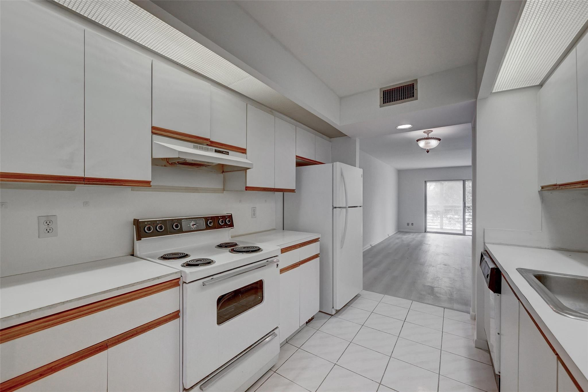1702 Andros Isle, Unit H2 Coconut Creek, FL 33066 - Photo 1 of 41 Photo 1