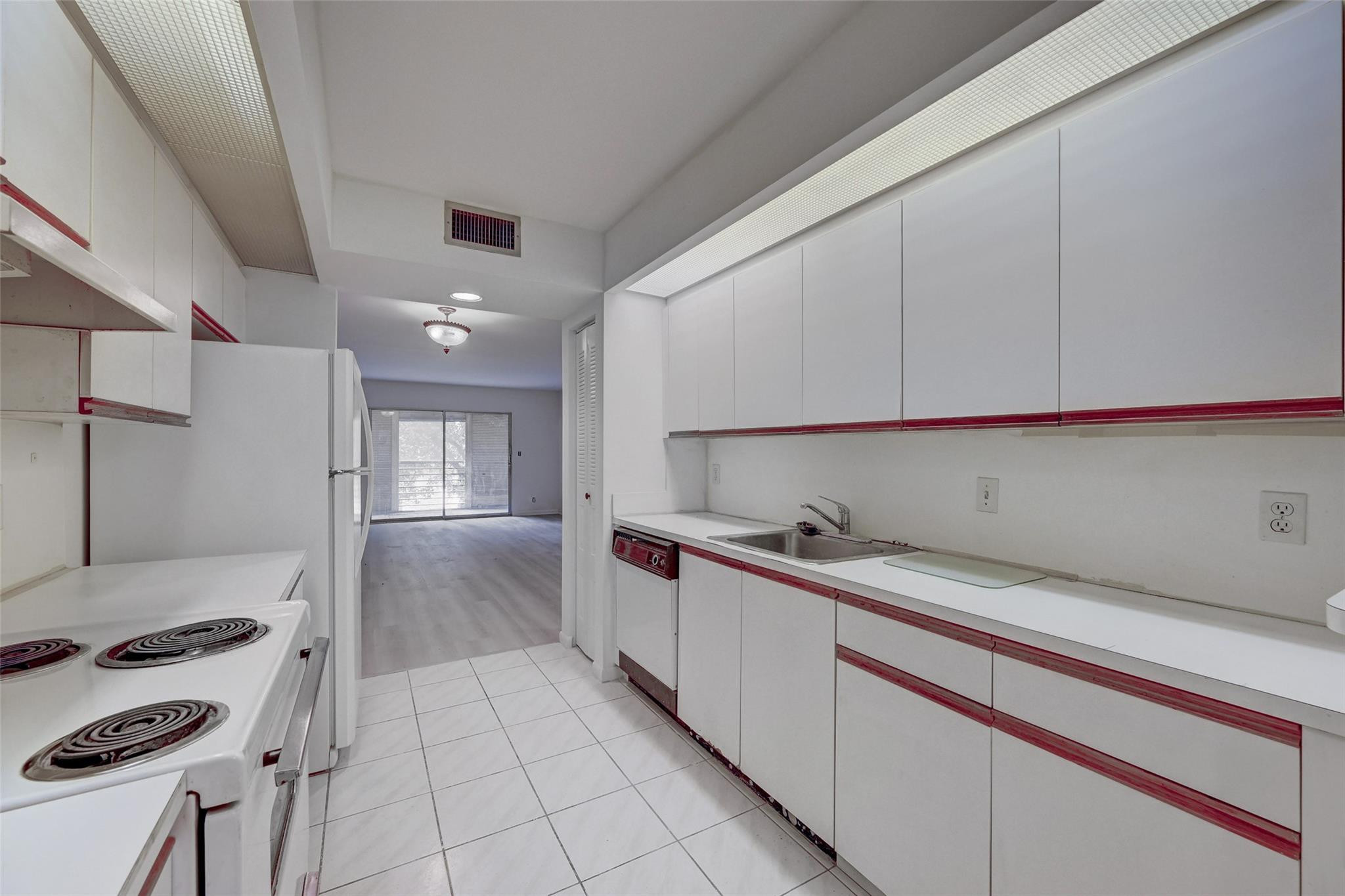 1702 Andros Isle, Unit H2 Coconut Creek, FL 33066 - Photo 12 of 41 Photo 12
