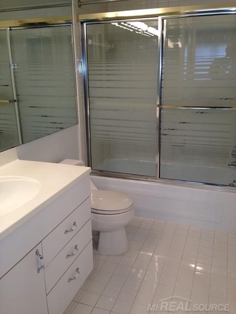 1944 Klingensmith Road Bloomfield Hills, MI 48302 - Photo 9 of 17