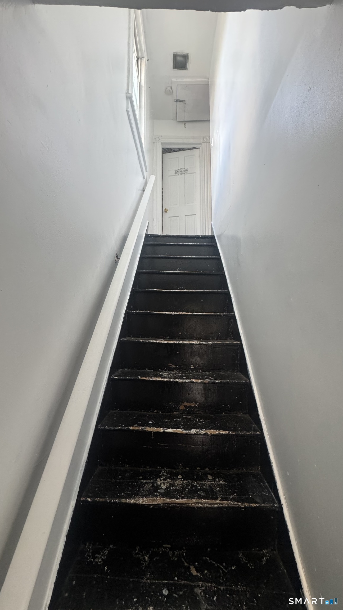 17 Pleasant Street Norwalk, CT 06855 - Photo 3 of 16