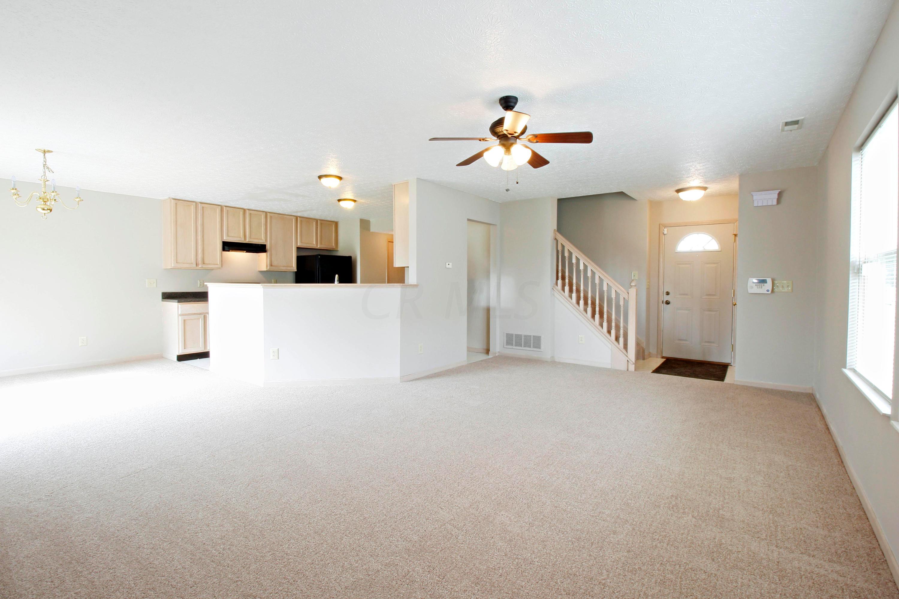 1993 Waymont Road Columbus, OH 43229 - Photo 3 of 26 Gallery Image 3