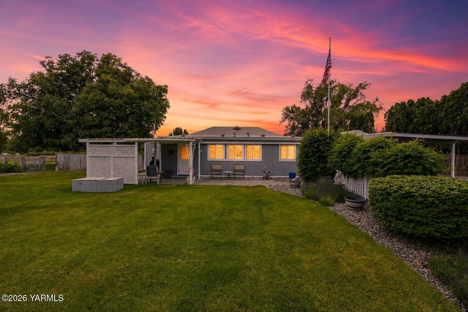 360 McPhee Rd