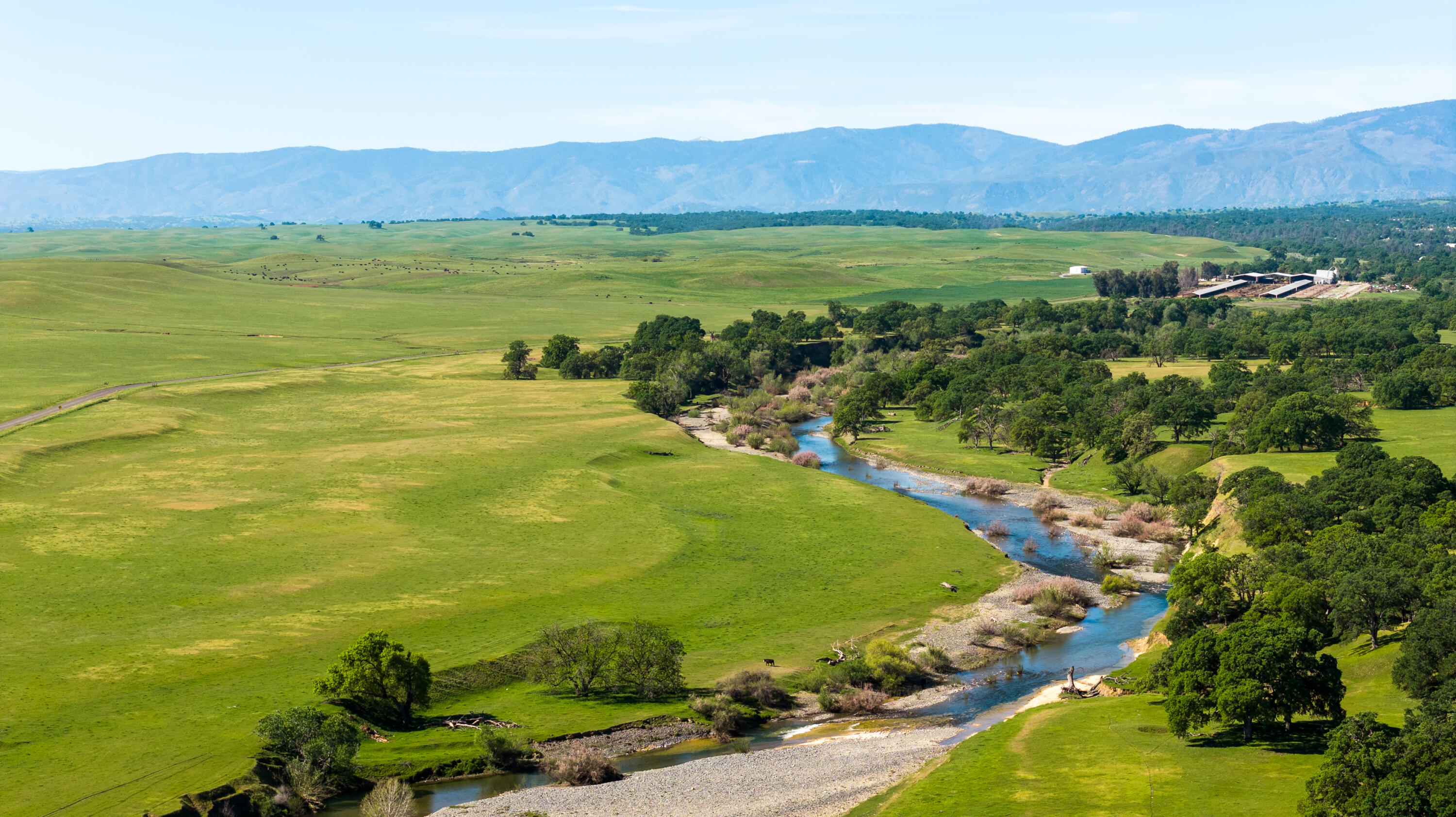 Rancho Tehama Road Corning, CA 96021 - Photo 18 of 20 a view of an ocean and a mountain