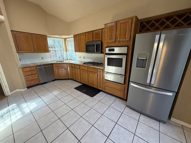 $2,595 | 5913 Shanghai Pierce Road, Austin, TX 78749