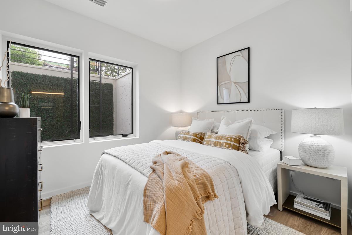 2216 40th Place Northwest, Unit 2 Washington, DC 20007 - Photo 12 of 28