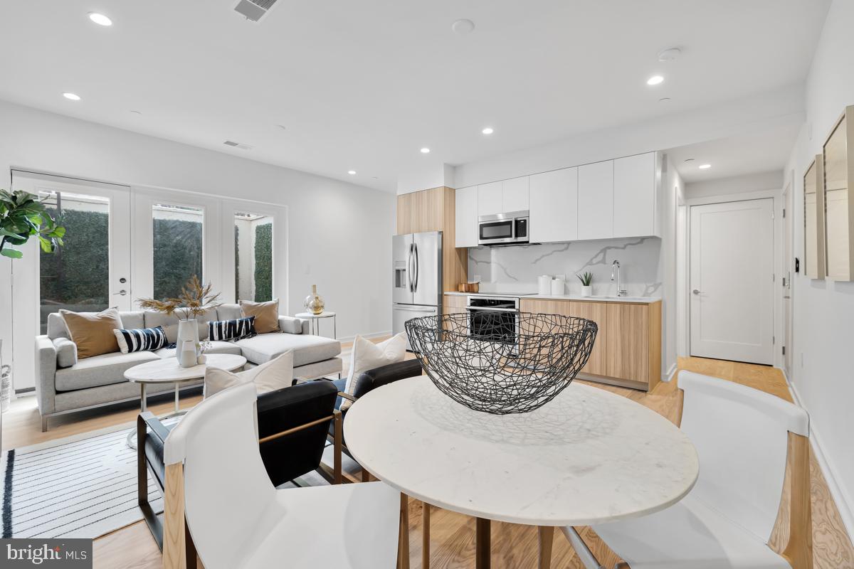 2216 40th Place Northwest, Unit 2 Washington, DC 20007 - Photo 7 of 28