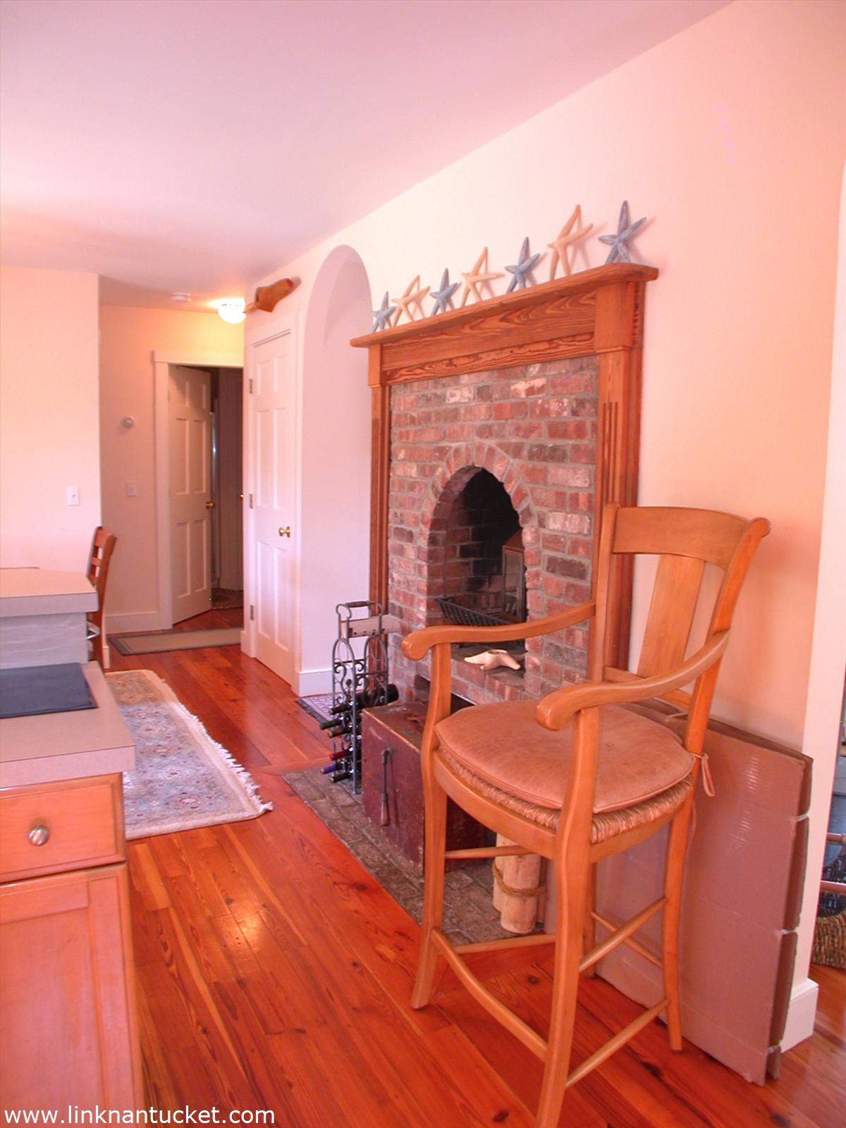 15 Essex Road Nantucket, MA 02554 - Photo 9 of 14 Gallery Image 9