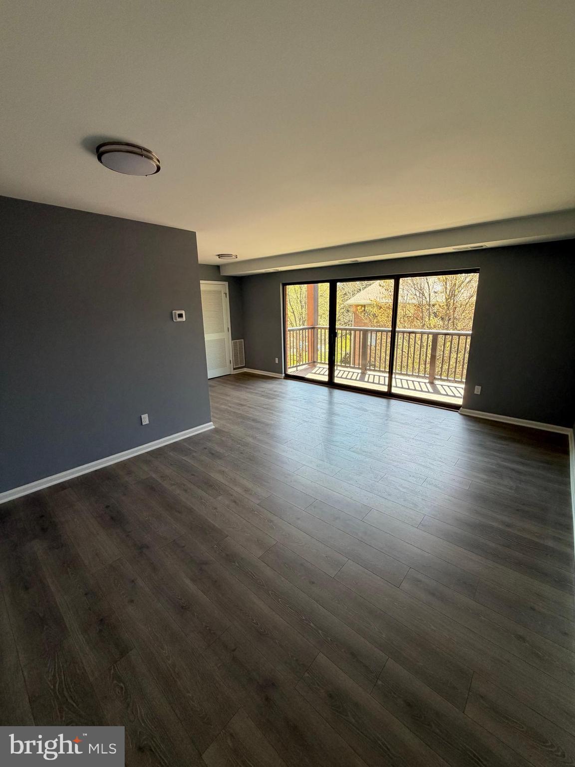 2754 Hollywood Road, Unit 202 Falls Church, VA 22043 - Photo 3 of 22