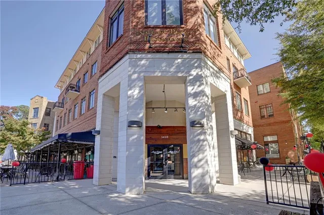 $2,275,000 | 2628 Dogwood Terrace Northeast, Brookhaven, GA 30319